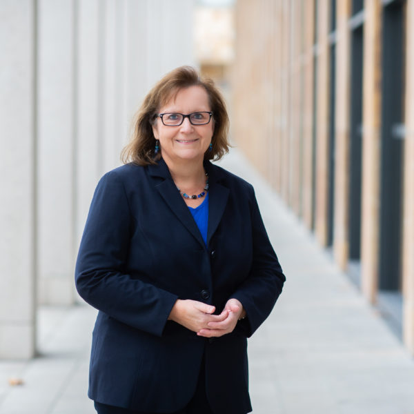 Ortsvorsteherin Mechthild Behr führt SüdostListe an › SPD Wiesbaden Südost